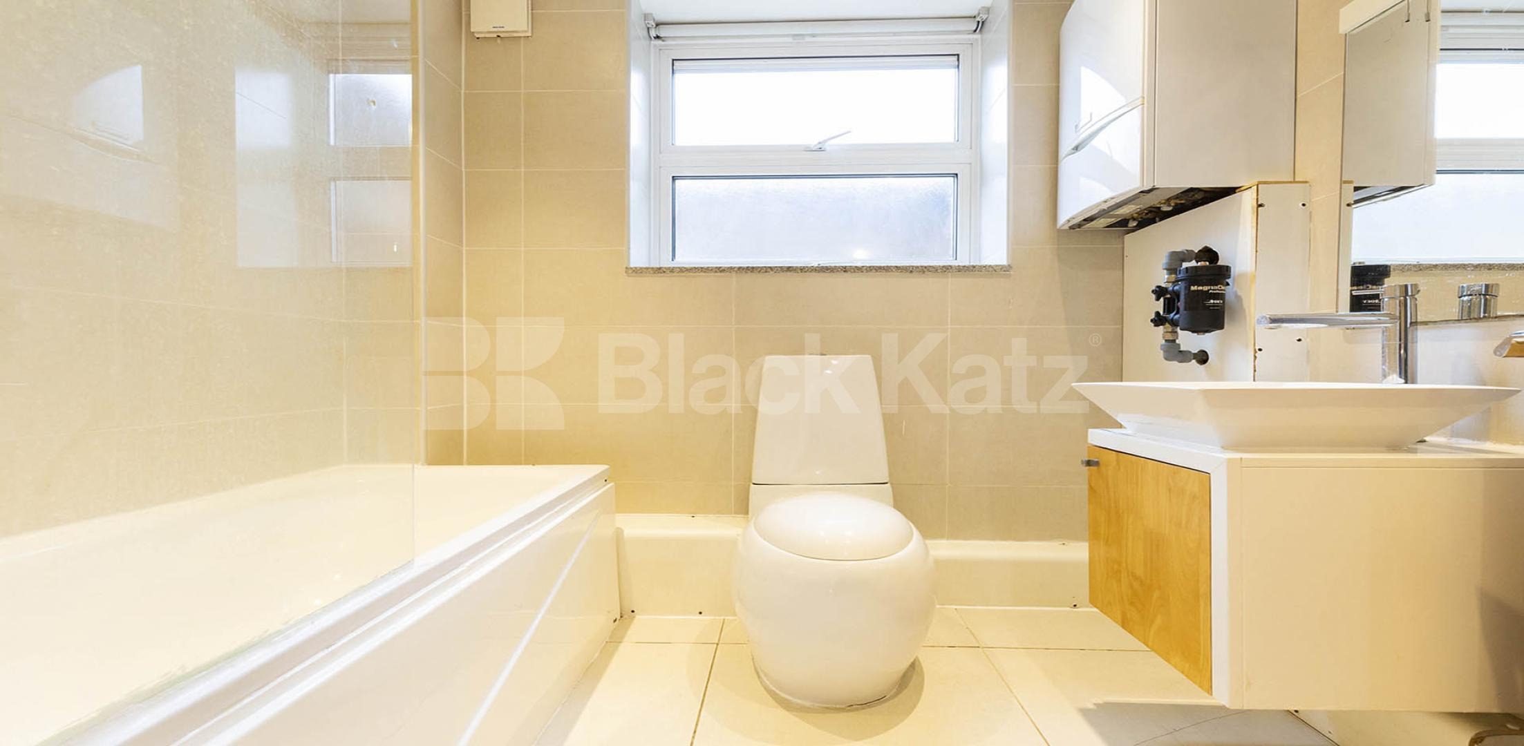 Modern 2 double bedroom property in a gated development Hornsey High Street, Hornsey/Crouch End 